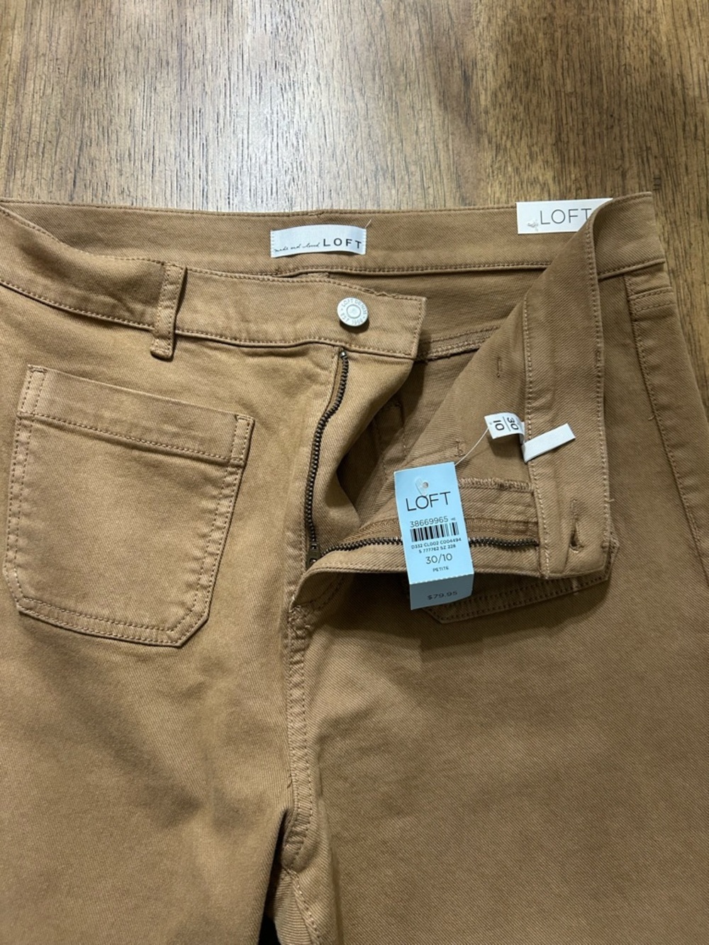 NWT Women’s High Rise Petite Kick Crop Tan PantsVersatile Everyday Wear 30P/10P - Picture 3 of 3